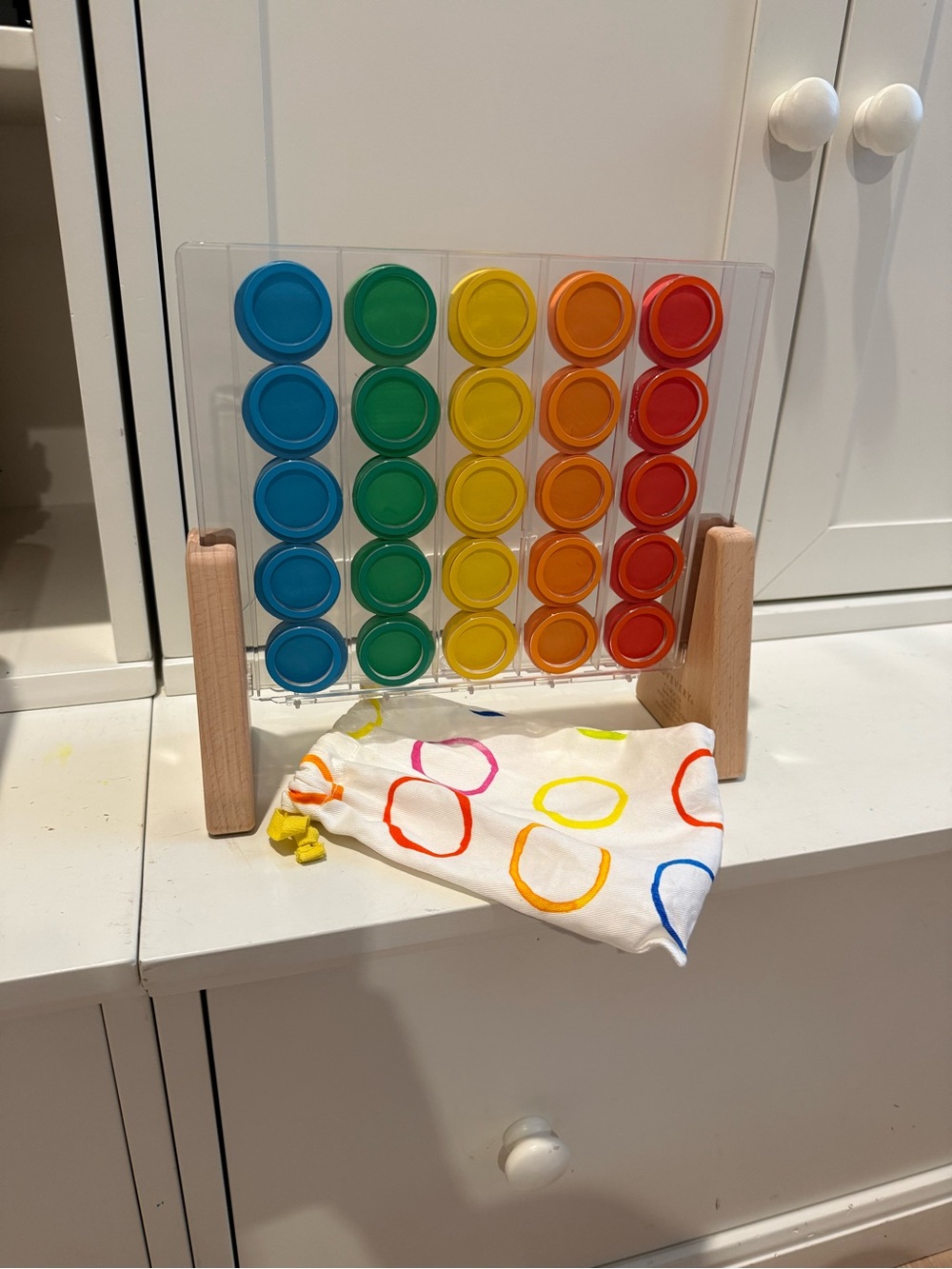 Lovevery Drop & Match Dot Catcher - Multicolor Kids Matching Game - Picture 3 of 4